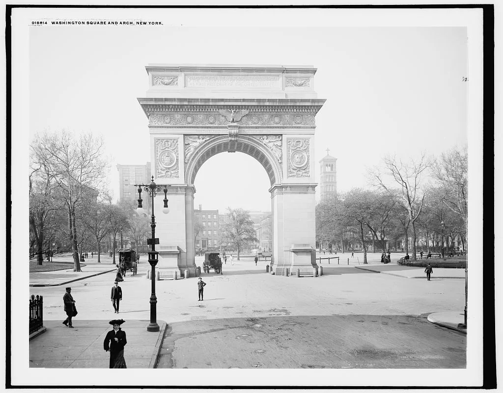 Washington Square und Memorial Arch, ca. 1905. Detroit Publishing Co.